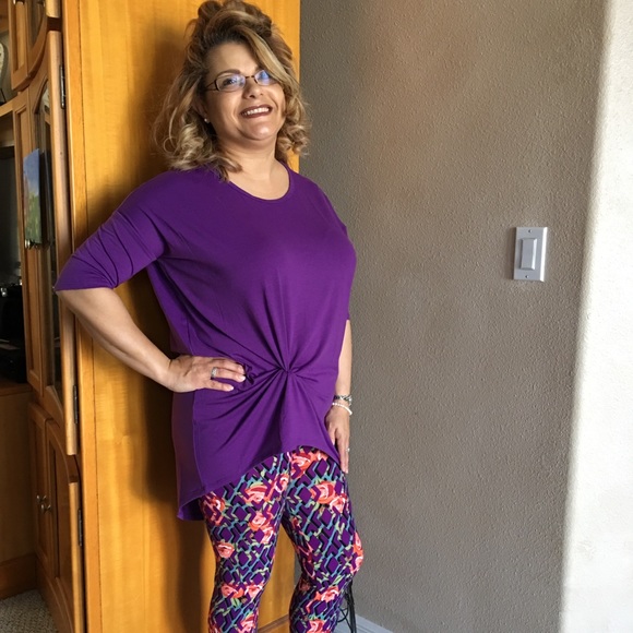 NWT LuLaRoe Minnie Mouse Irma Tunic Top - Picture 8 of 10